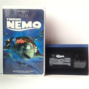 2003 1st Edition Finding Nemo VHS Disney Pixar - 30081